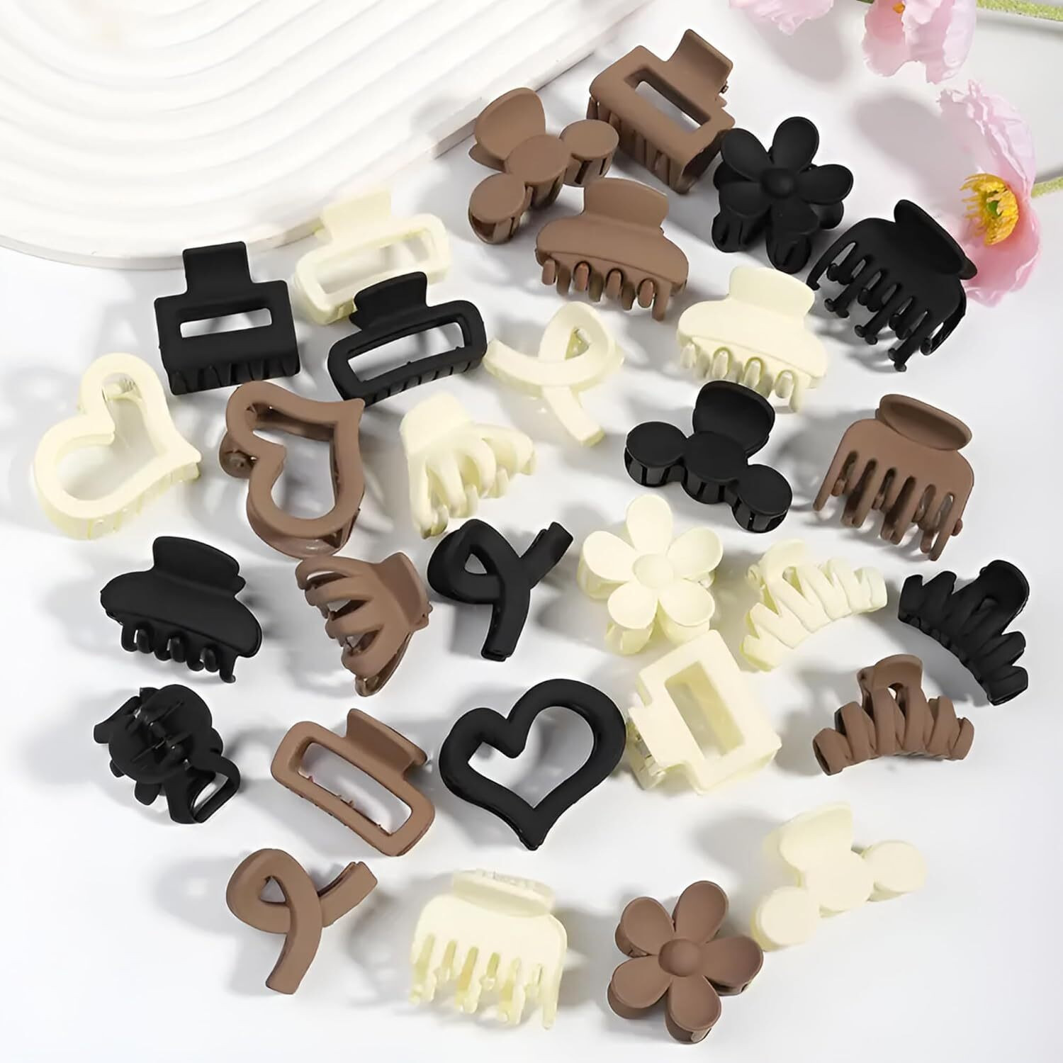 Image of Prityka 12 Pcs Medium Clutcher | Multicolour Durable Plastic Hair Claw for Women & Girls Hair Claw