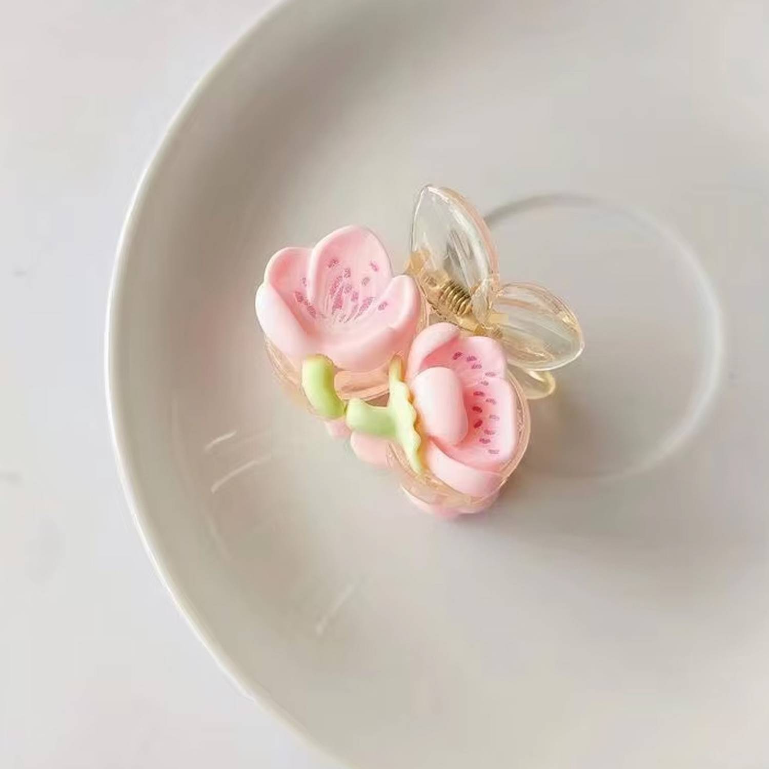 Alucia Korean Hair Clutcher Accessories for kids And Girls Hair Claw
