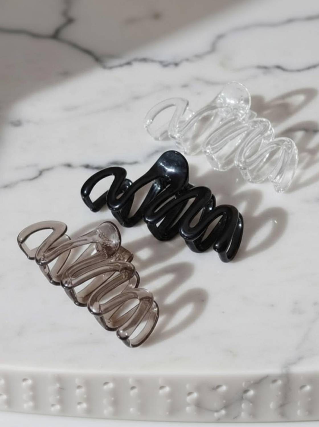 Alvero 3Pc Acrylic Premium Large Curved Hair Claw Clips for Women & Girls 13 x 3 x 6cm Hair Claw