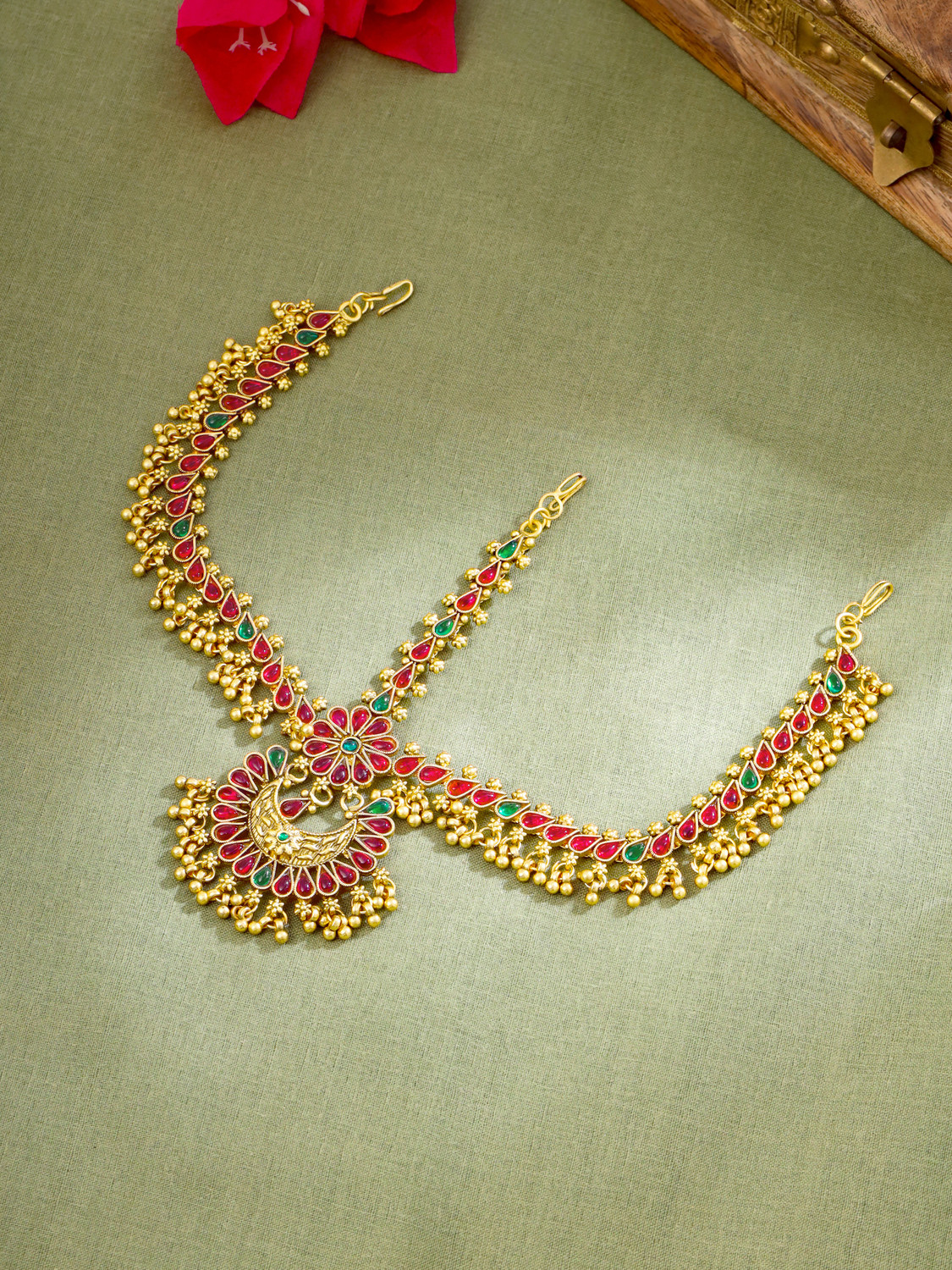 Image of YELLOW CHIMES Women Gold Toned Bridal layered Beaded Traditional Mathapatti Hair Chain