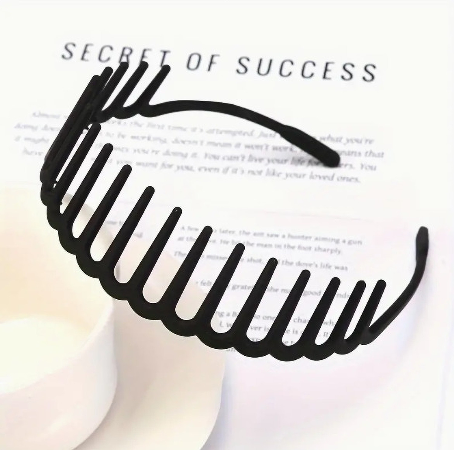 Image of Seeotwo 2 Pcs Resin Hairband Shark Tooth Non-Slip Black Wave Sports Yoga Headband Women Hair Band