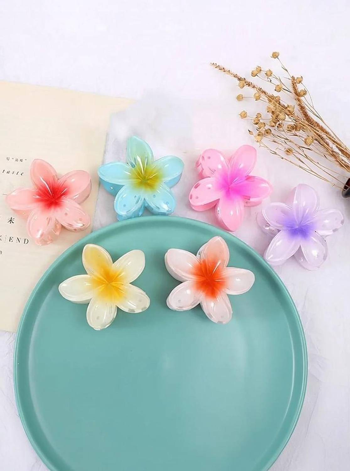 Amirah 6 pcs Flower hair clutcher flower design hair claw clip Hair Claw