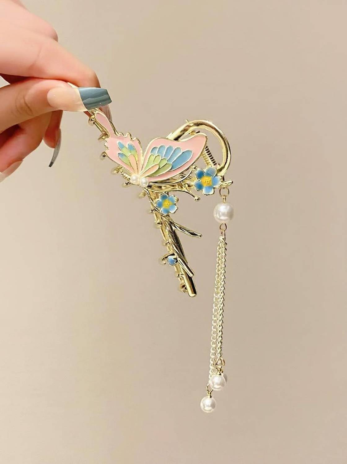 AshandRoh Butterfly Hair Claw Clips for Women Metal Butterfly Sparkly Hold Hair Jaw Clips Hair Claw