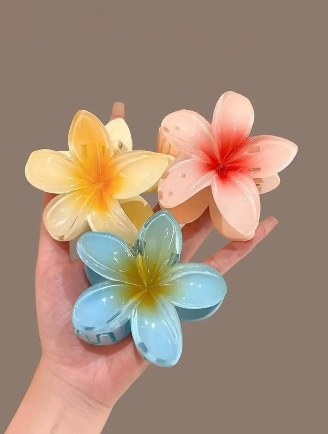 Alucia 3 PCS Flower Hair Clutcher For Women Girls Hair Claw