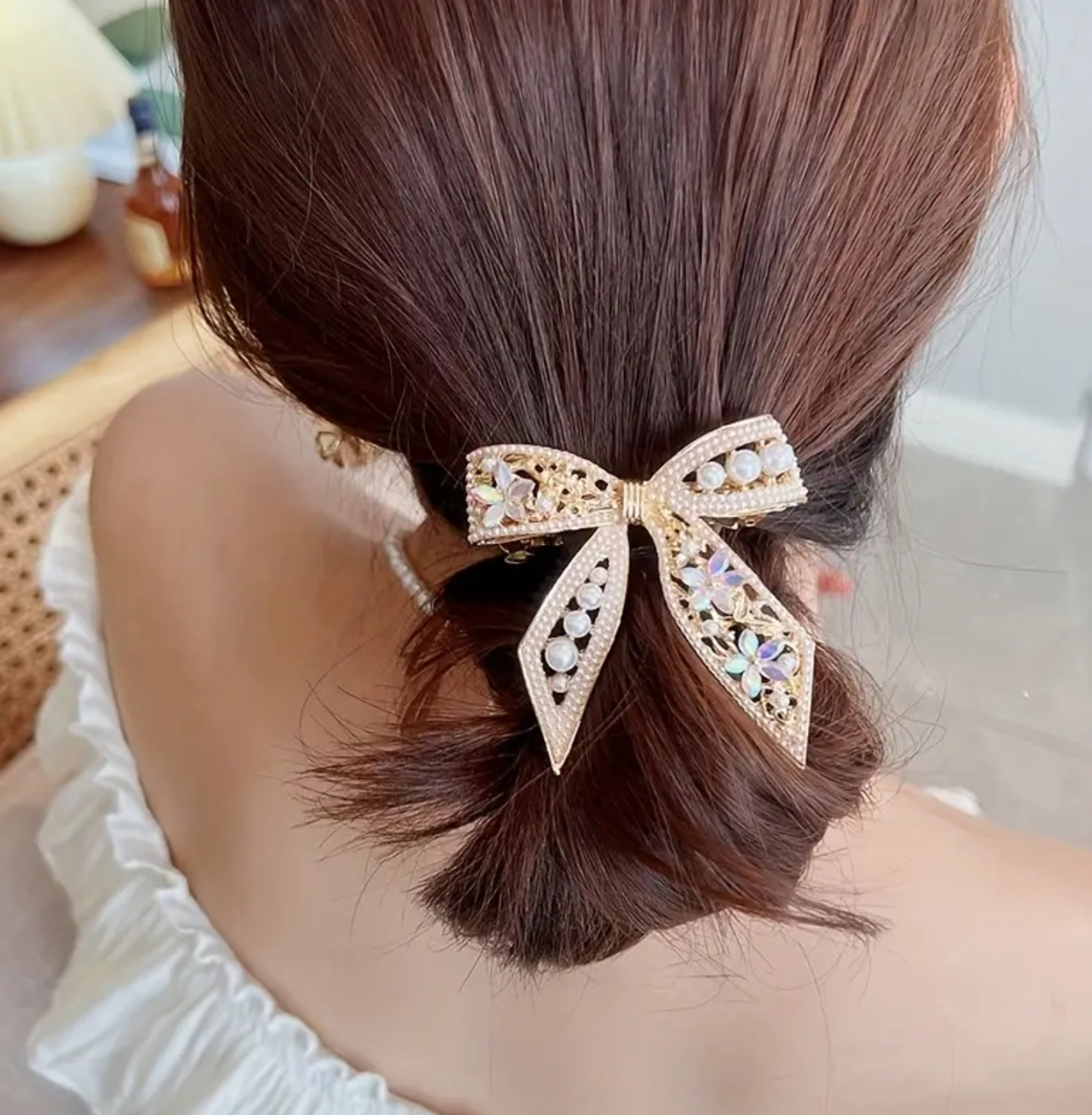 Image of Blubby Elegant Golden-Tone Crystal & Pearl Bow Hair Clip Claw for Women Hair Claw