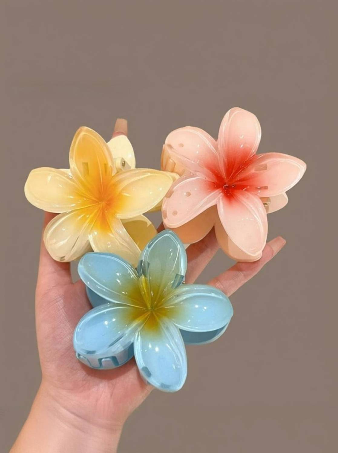 Blubby Flower Hair Clutcher Pack of 3 For women And Girls Hair Claw