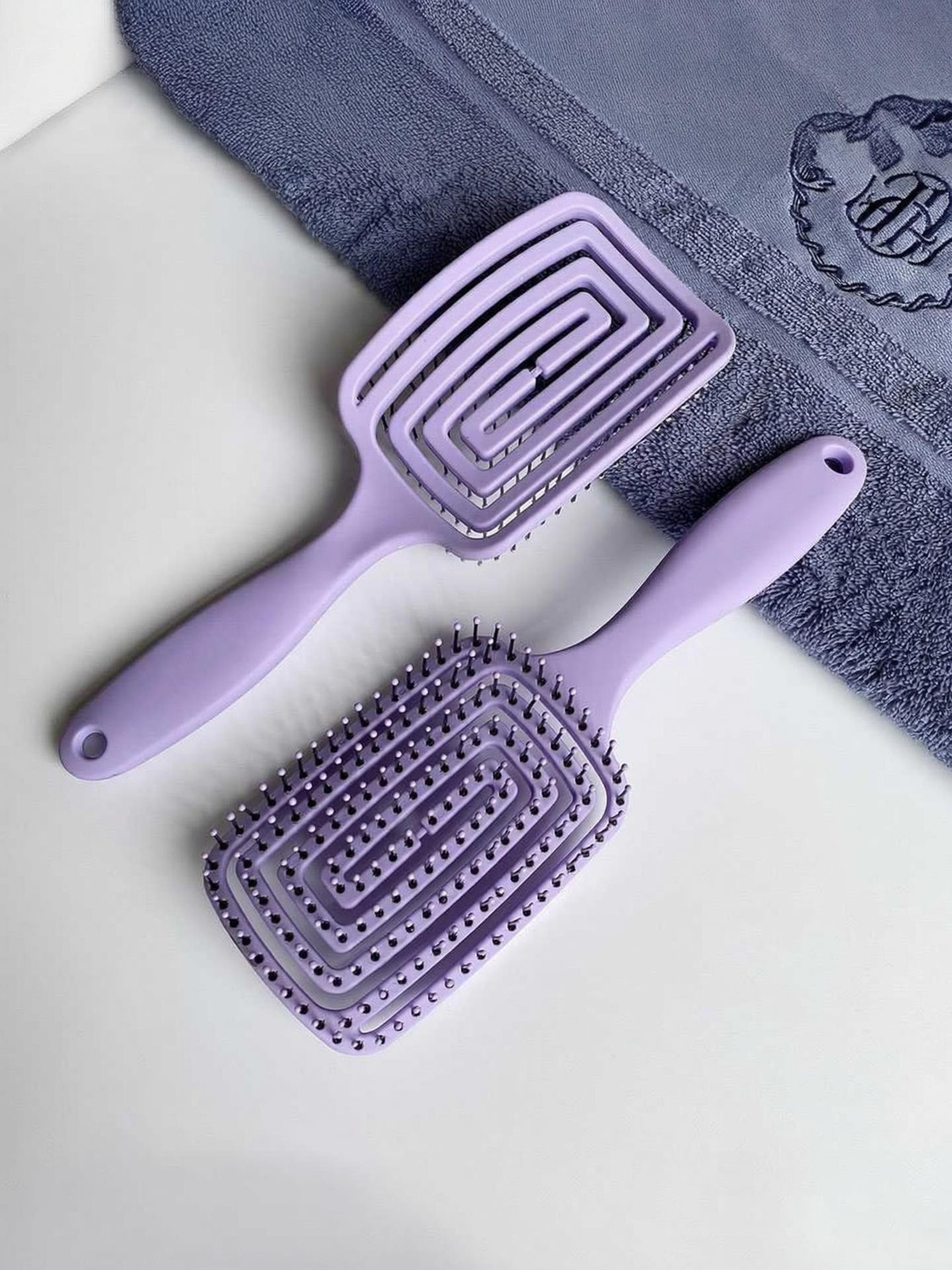 ShopiMoz Anti Static Detangling Hair Brush 3D Paddle for Tangle Free Hair Care
