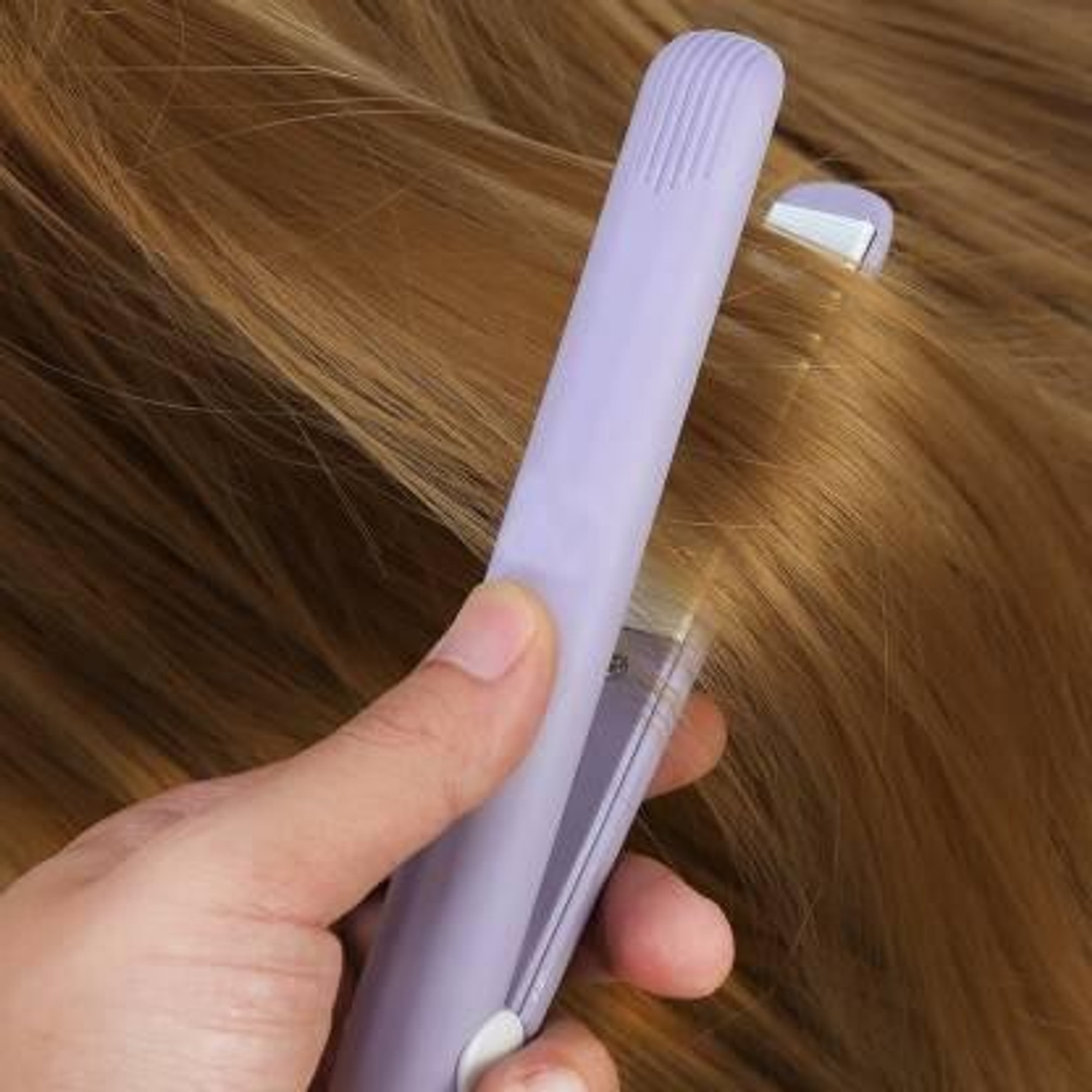 Image of CROMIFY mini hair straightener Mini Hair Straightener, Portable Mini Ceramic Plate Electronic Hair Straightener, ON /OFF button, with Plastic Storage Box Hair Straightener