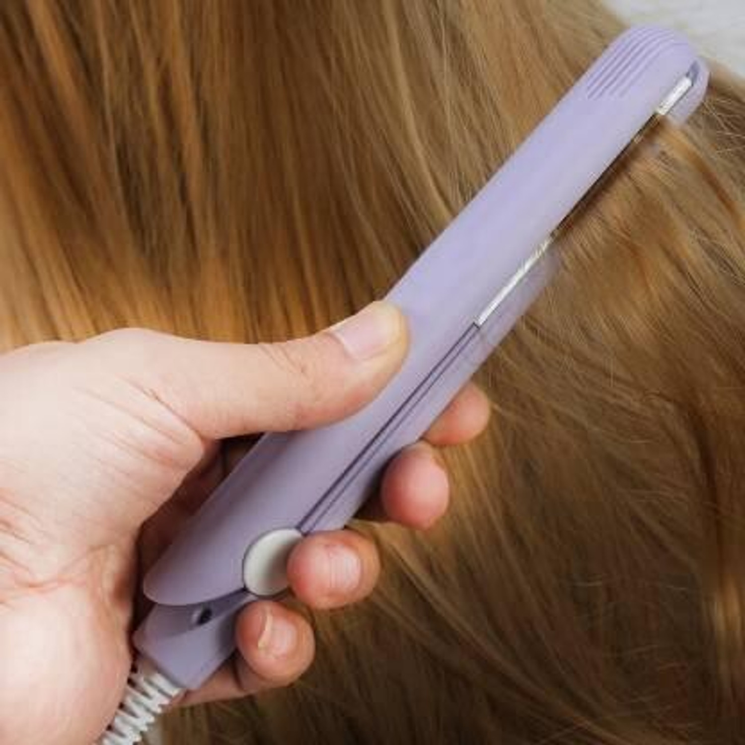 Image of CROMIFY mini hair straightener Mini Hair Straightener, Portable Mini Ceramic Plate Electronic Hair Straightener, ON /OFF button, with Plastic Storage Box Hair Straightener