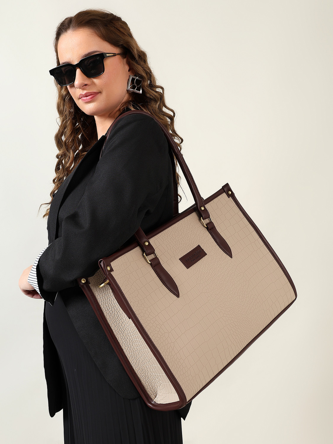 Pramadda Pure Luxury Women Beige Tote