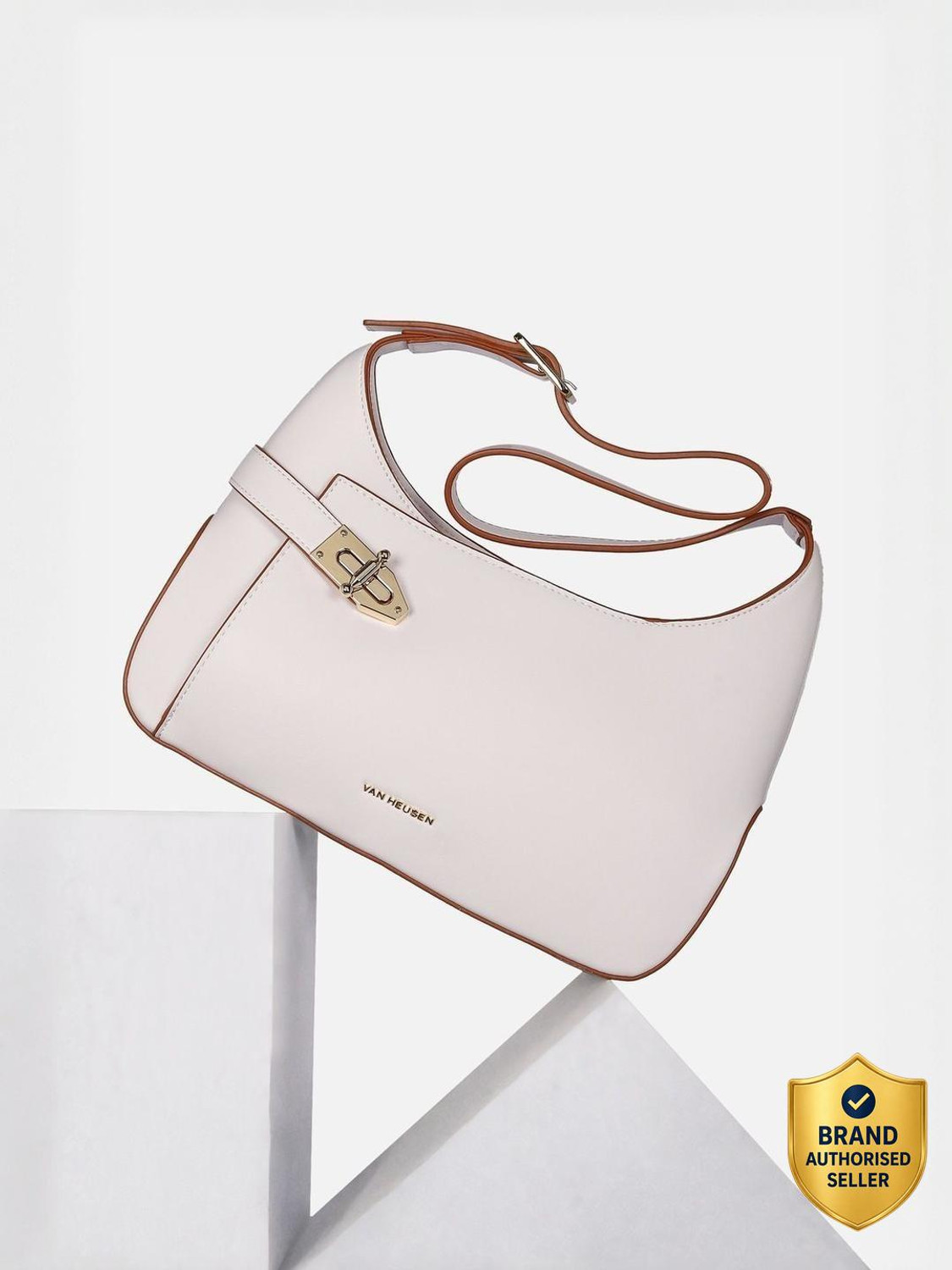 Image of VAN HEUSEN Women White Handbag