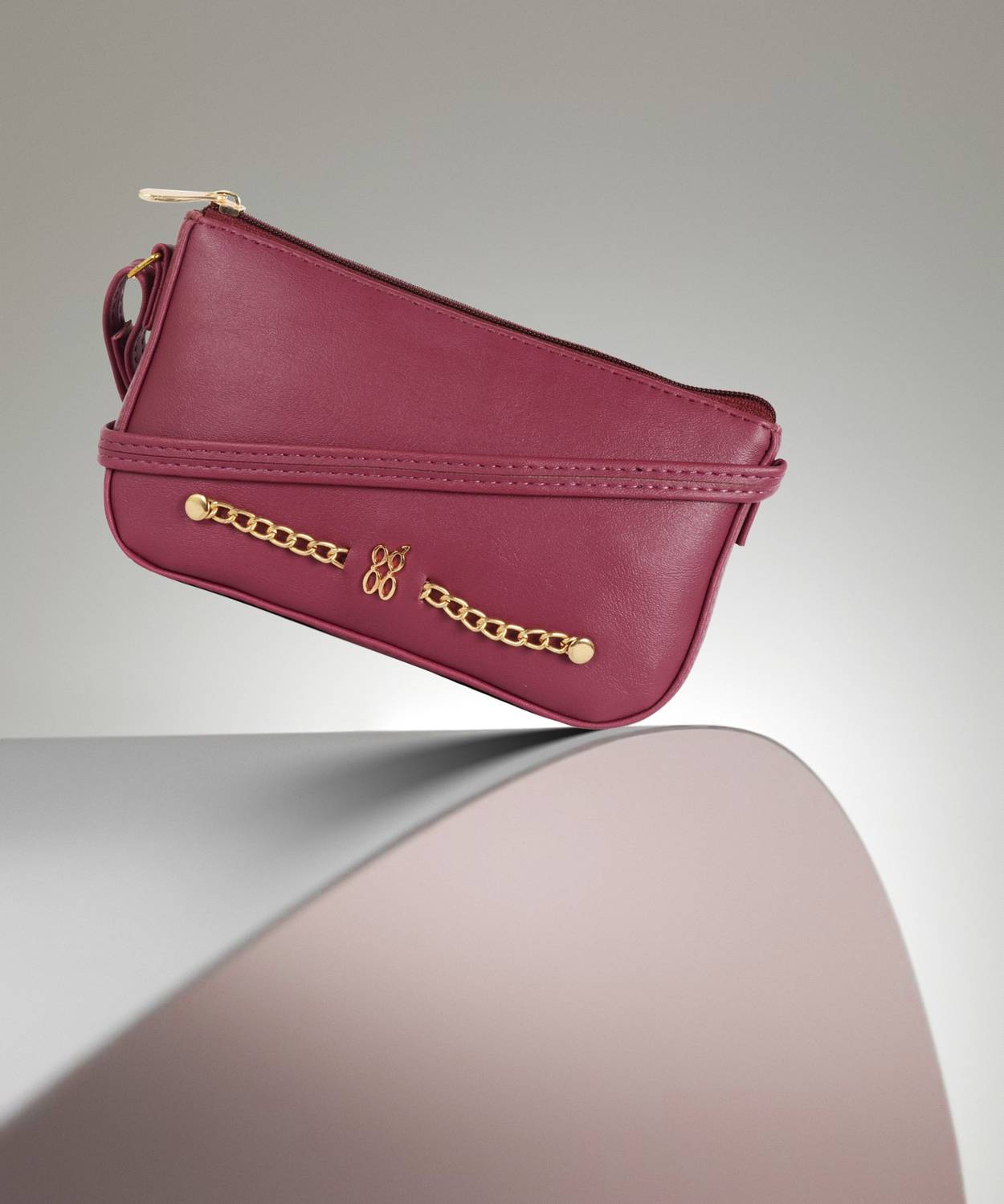 Baggit Women Red Sling Bag