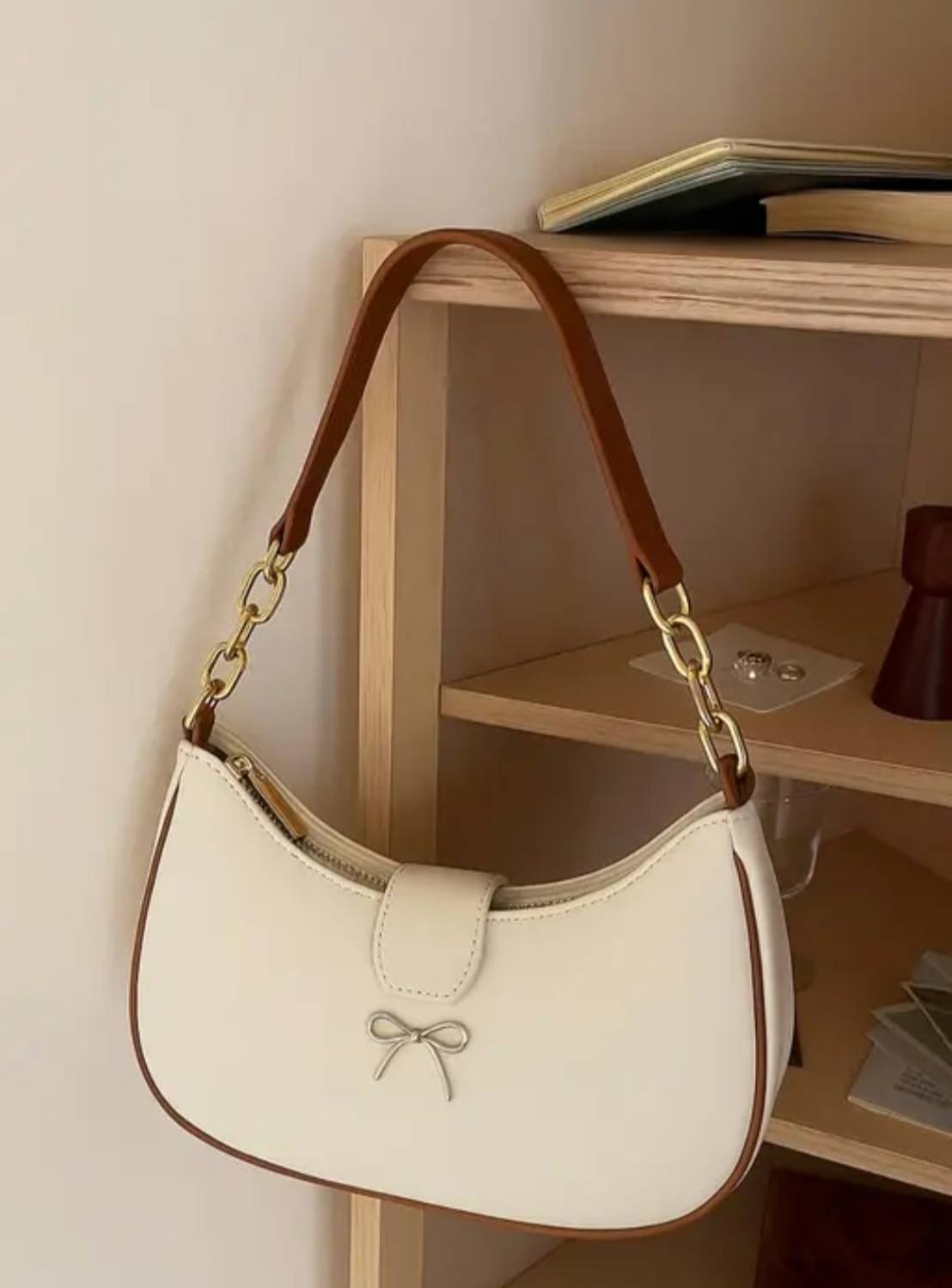 BISMILLAH Girls Multicolor Handbag