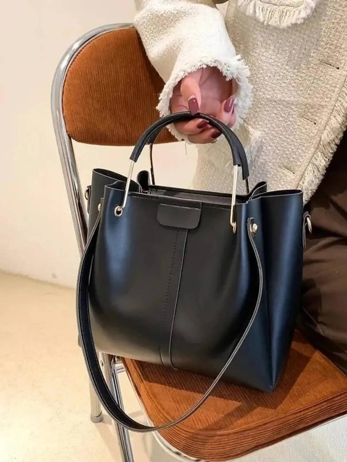 aesthetic Women Black Shoulder Bag