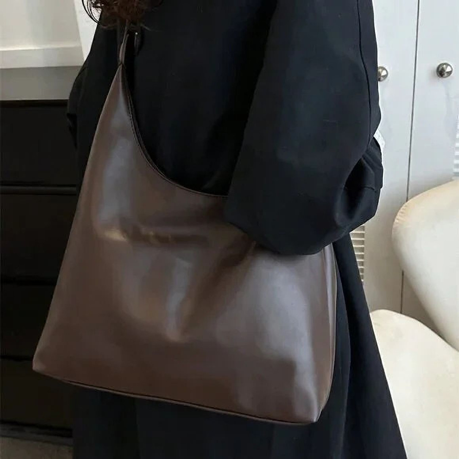 Image of sushvogue Women Brown Hobo