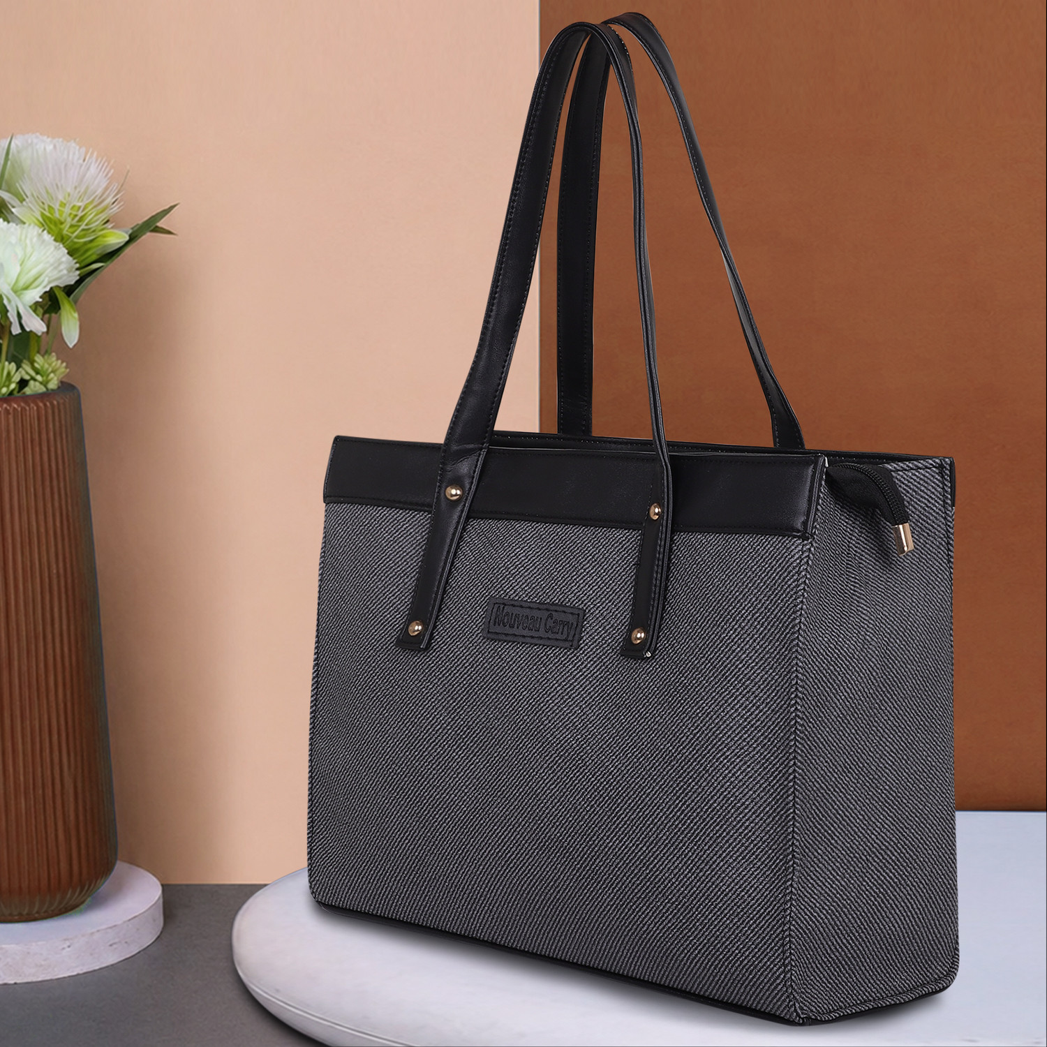 Image of Nouveau Carry Women Grey Handbag