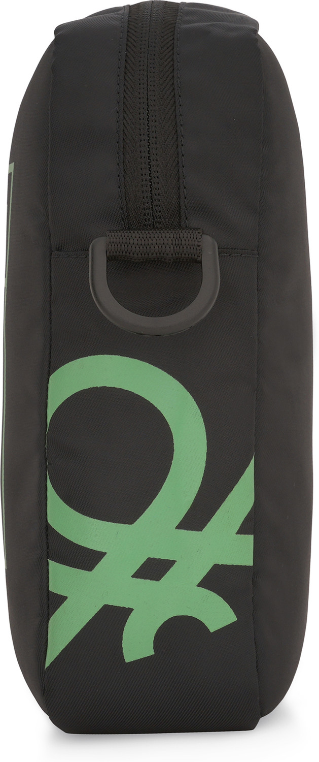 Image of United Colors of Benetton Black Men & Women Messenger Bag Tropea