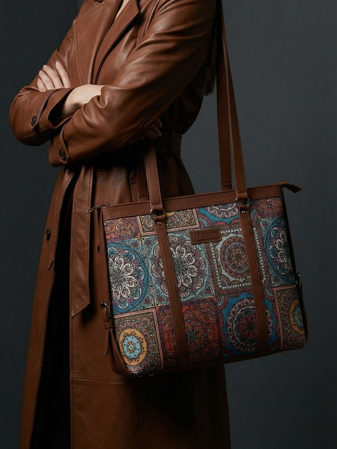 Image of brado jewellery Women Multicolor Handbag