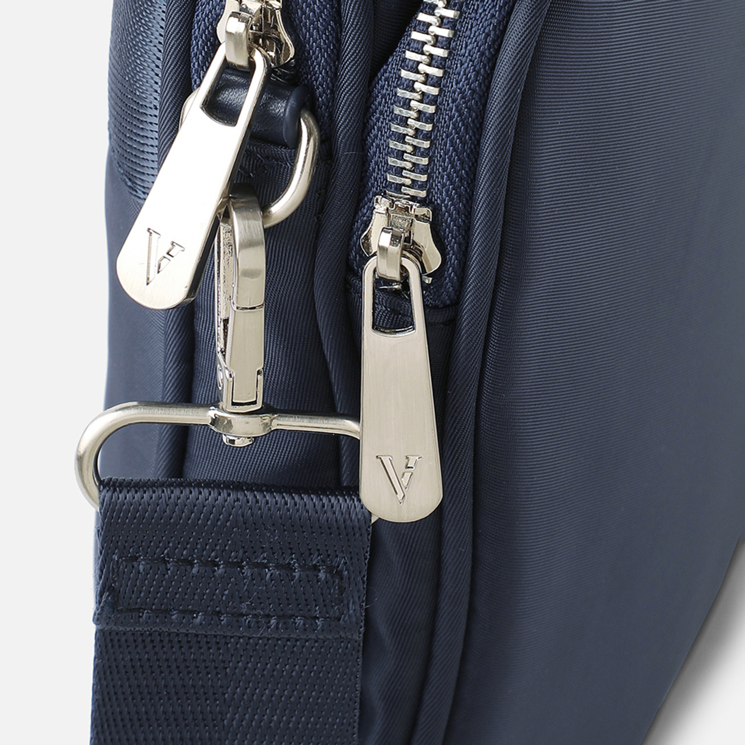Image of VAN HEUSEN Women Black Messenger Bag