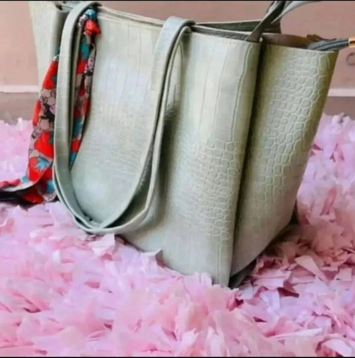 aesthetic Women Green Tote