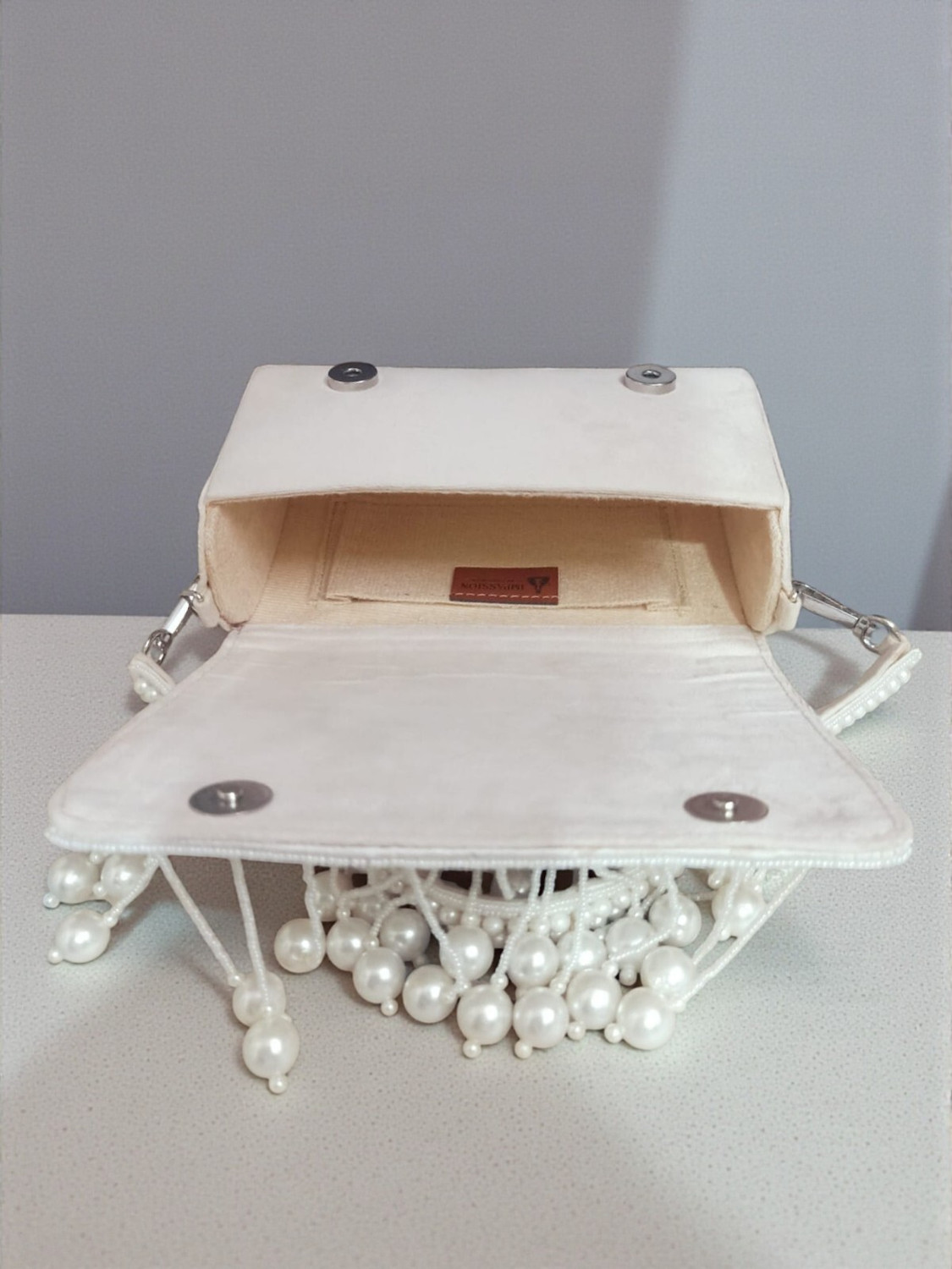 Image of Zeba collection Girls White Handbag