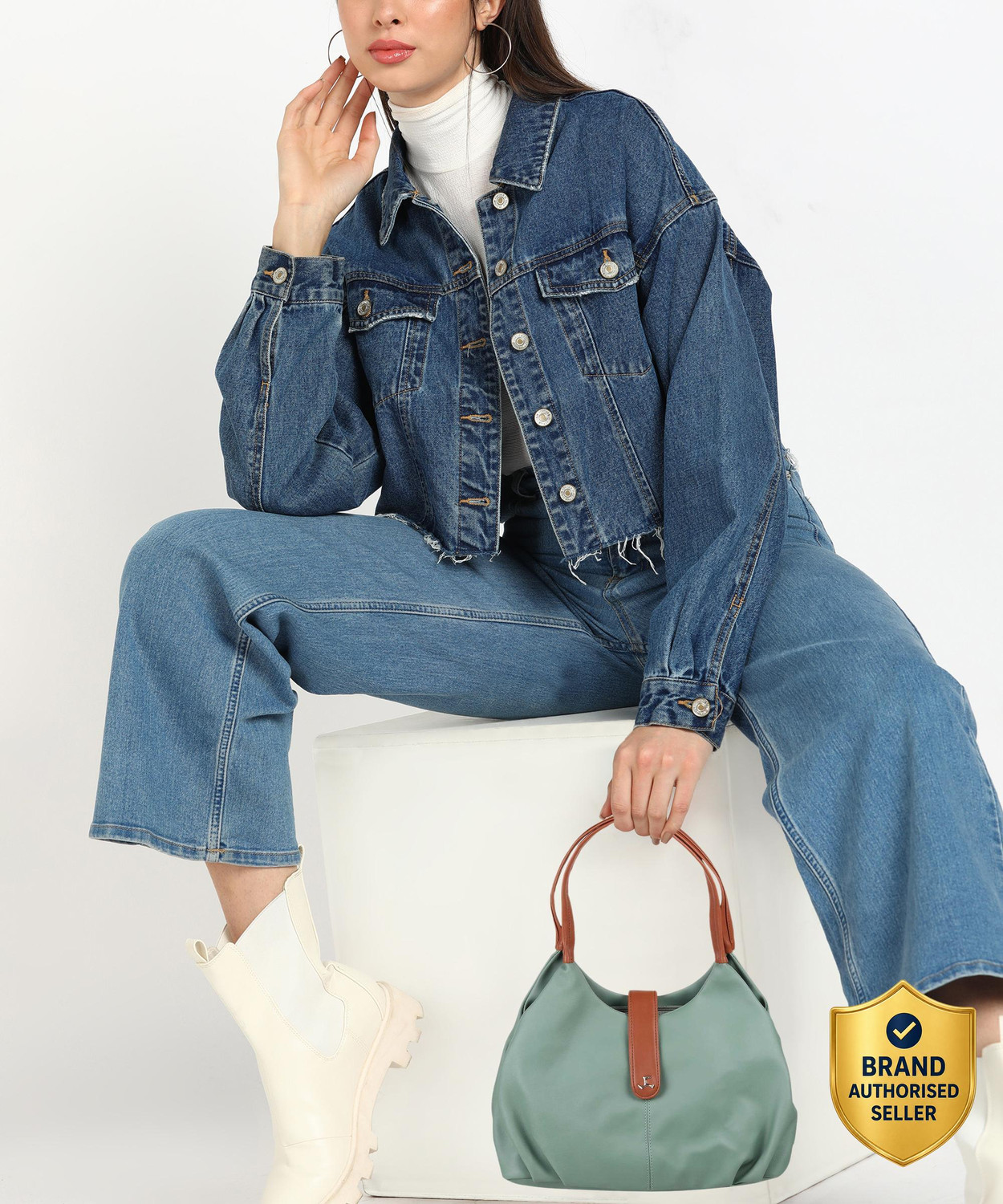 Image of MOCHI Women Green Hobo