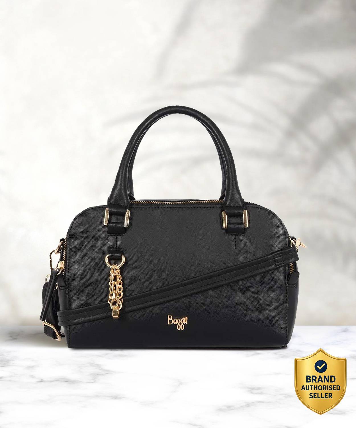 Baggit Women Black Messenger Bag