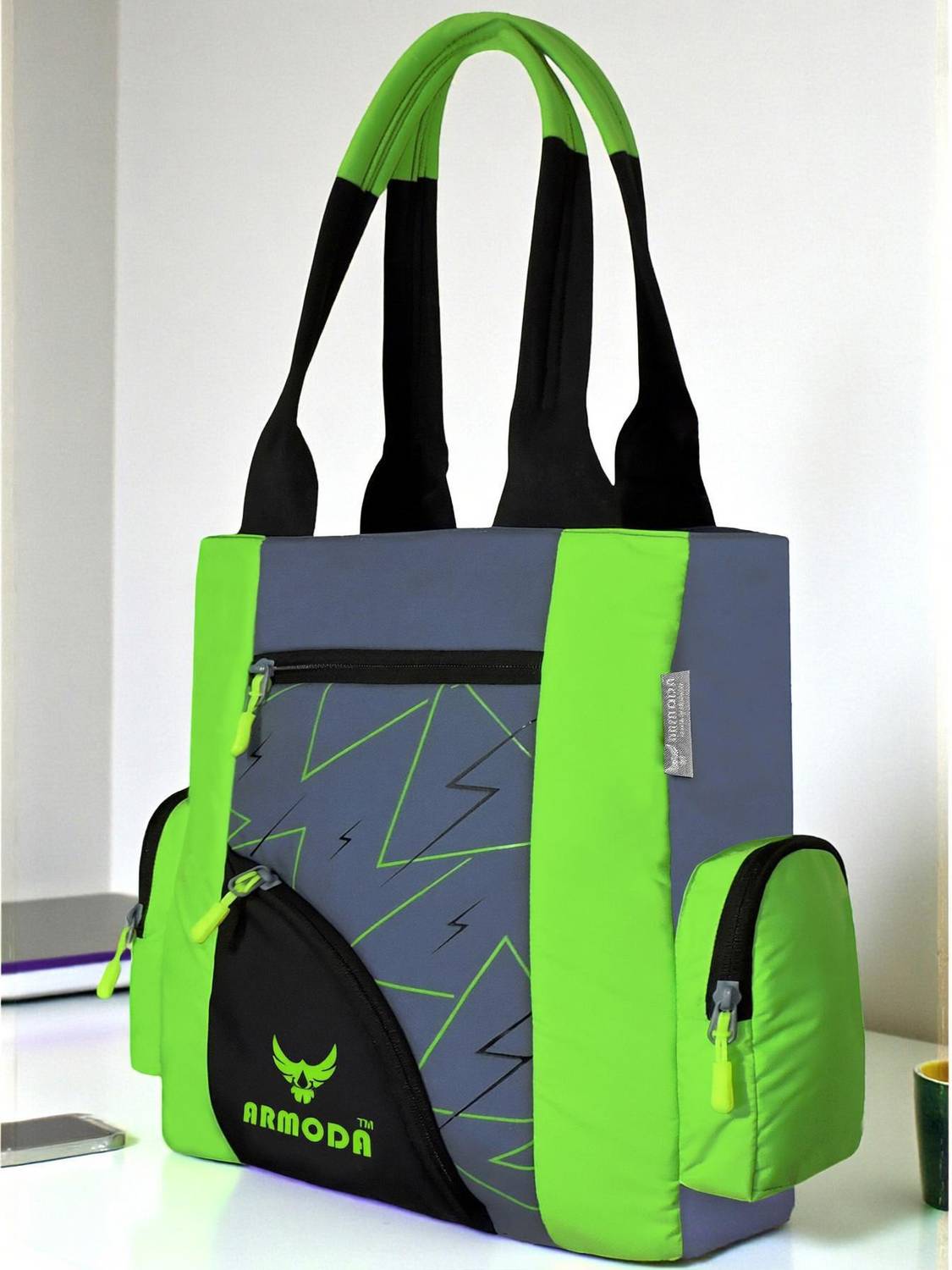 ARMODA Women Grey, Green, Black Shoulder Bag