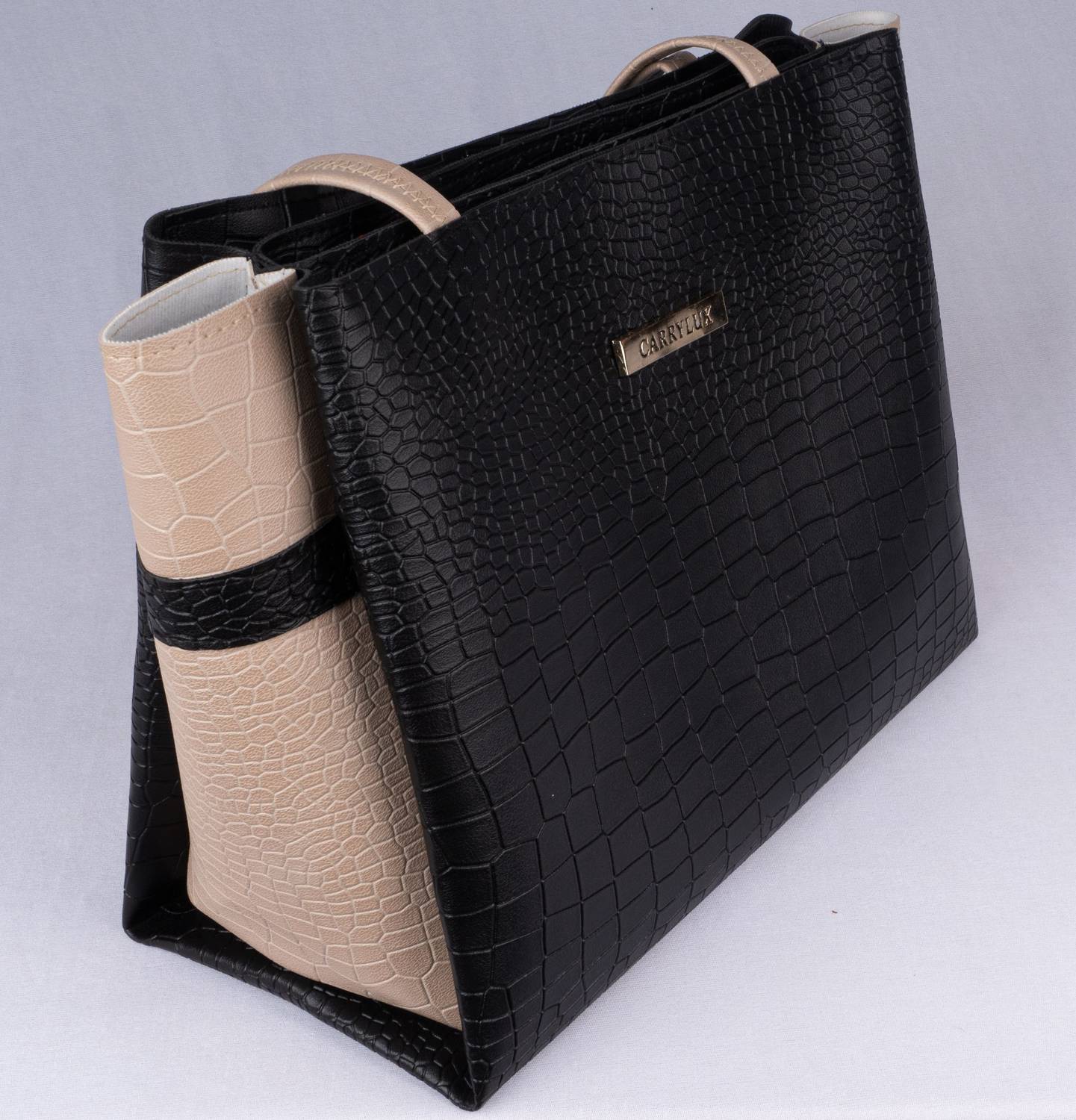 CarryLux Women Black Shoulder Bag - Image 5