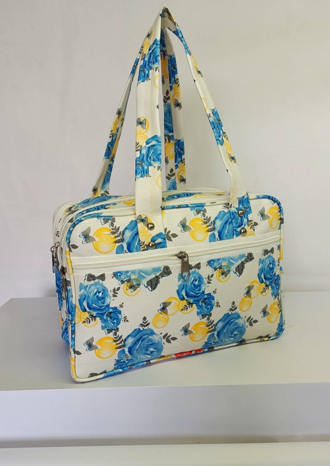 APX Women Blue, White Shoulder Bag