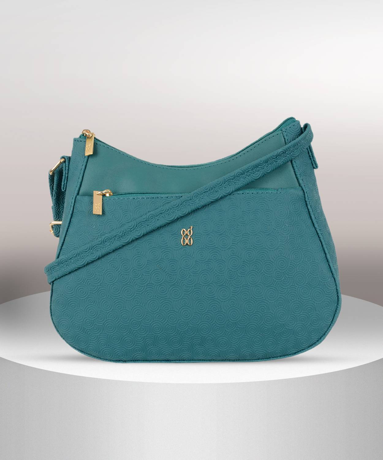Baggit Women Green Sling Bag