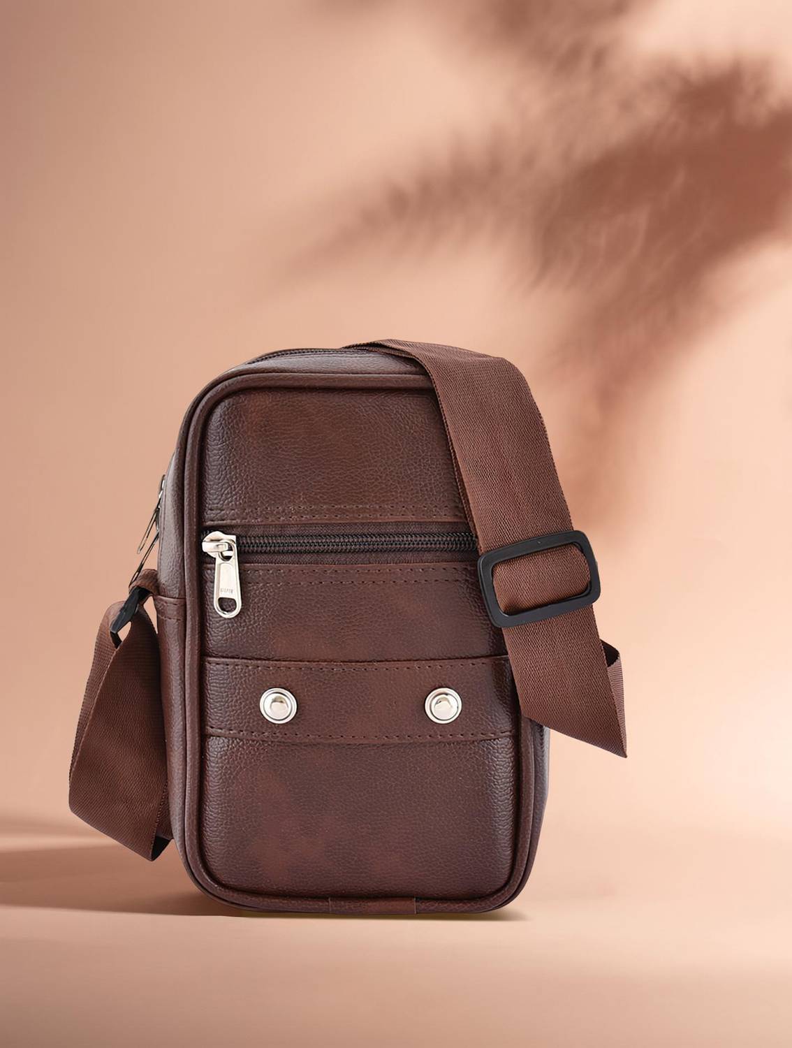 Alison Men Brown Messenger Bag