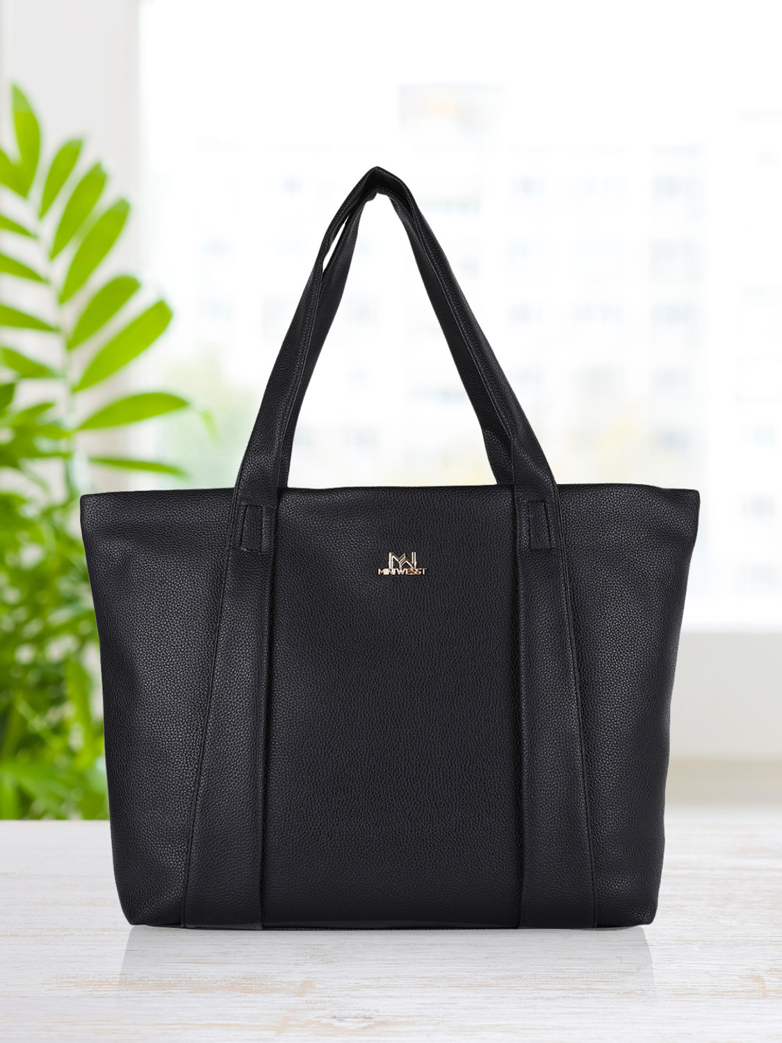 Image of MiniWesst Women Black Tote