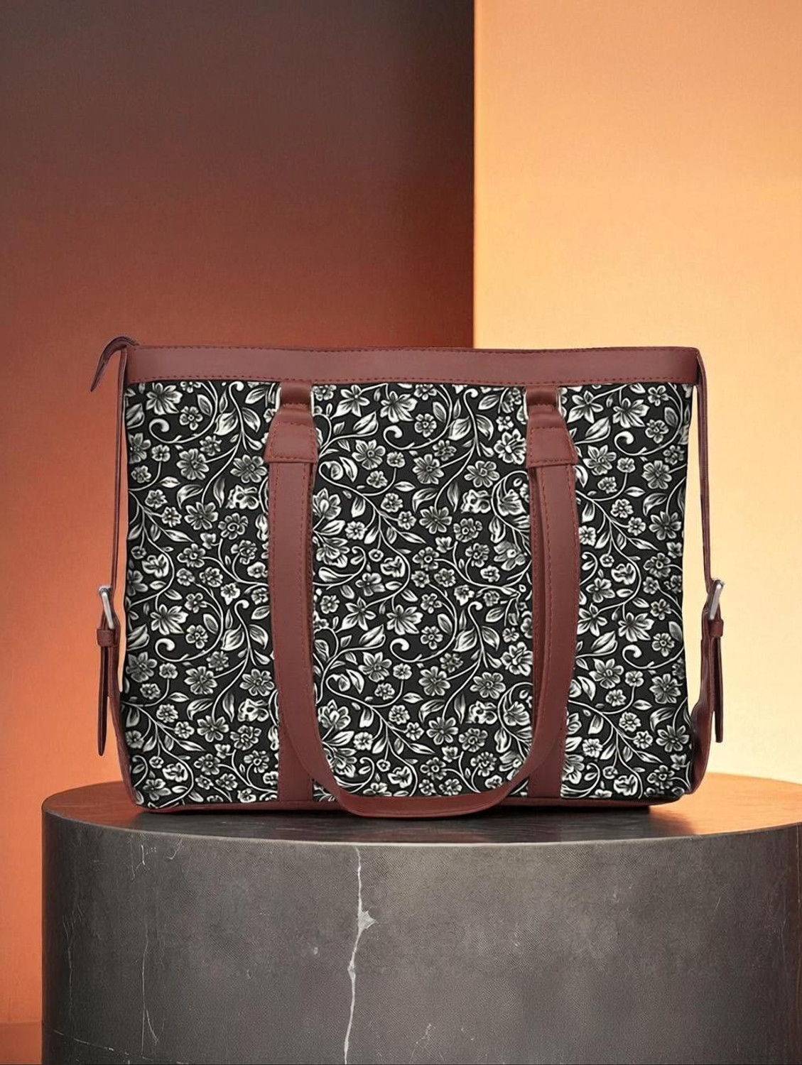 brado jewellery Women Brown, Black Handbag