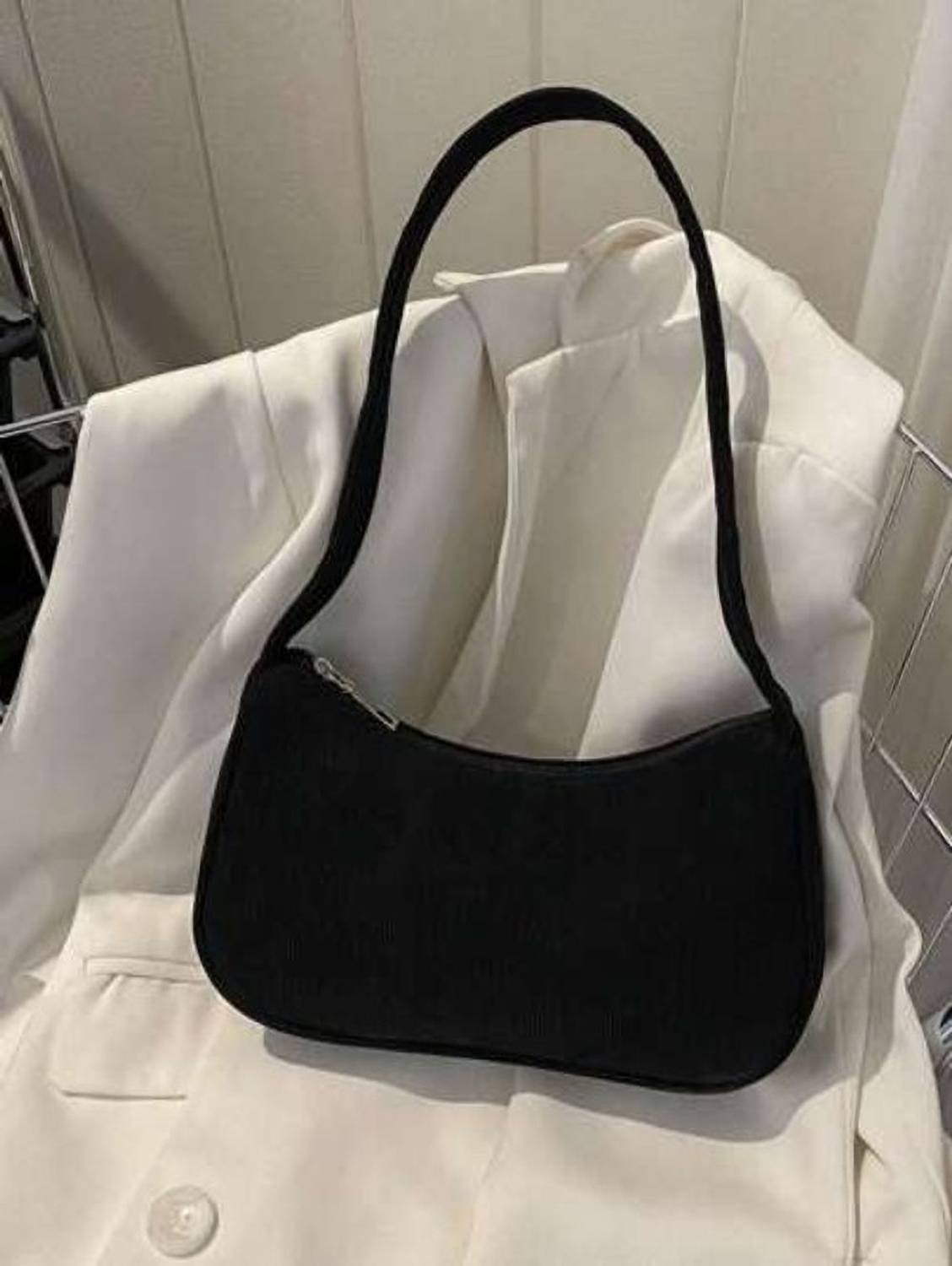 aesthetic Women Black Sling Bag