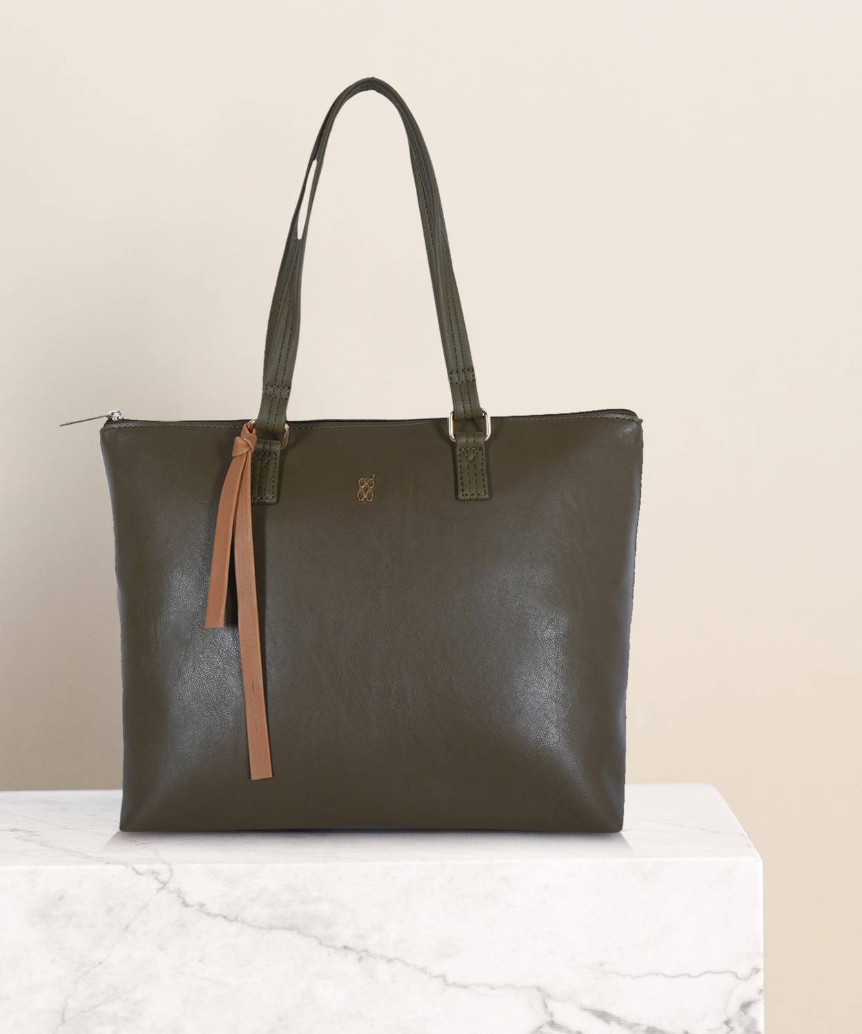 Baggit Women Green Tote