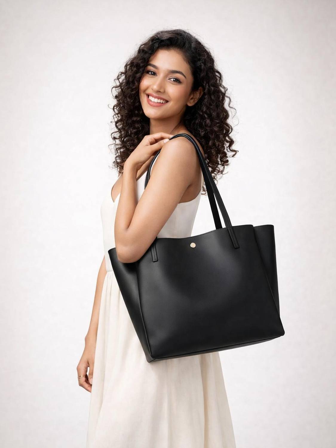 aesthetic Women Black Tote