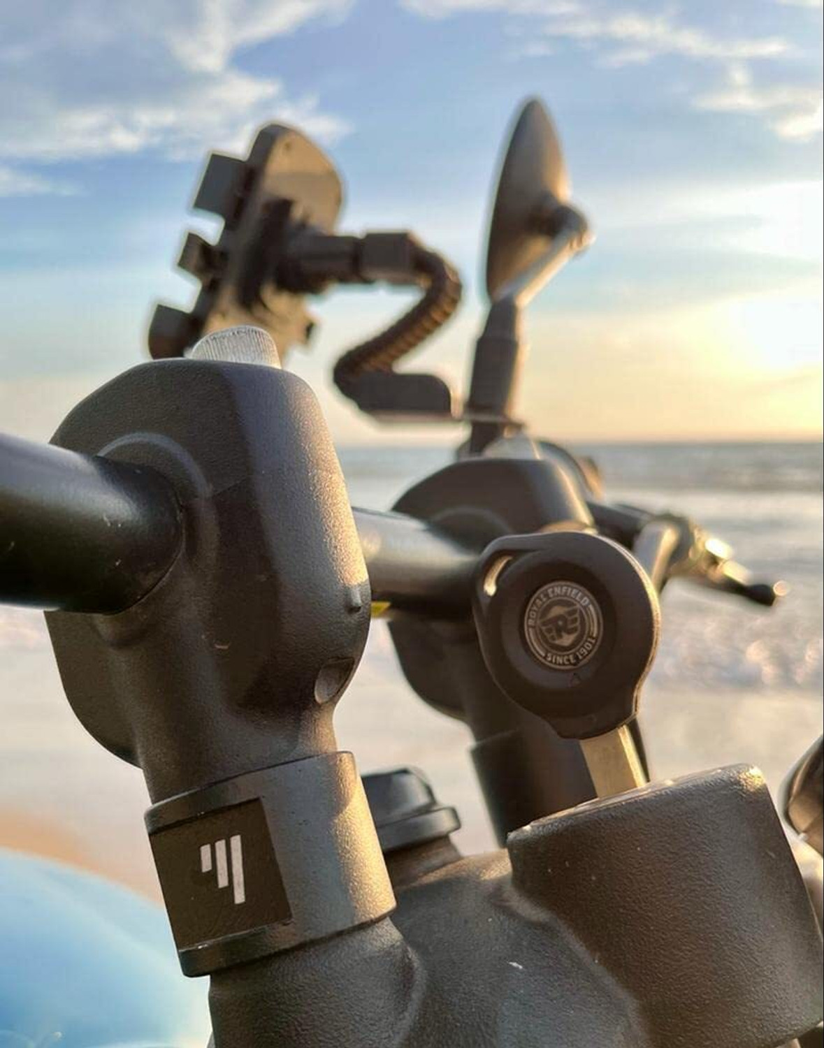 Image of M Technics Hunter 350 Handle Bar Riser Handlebar Riser Kit