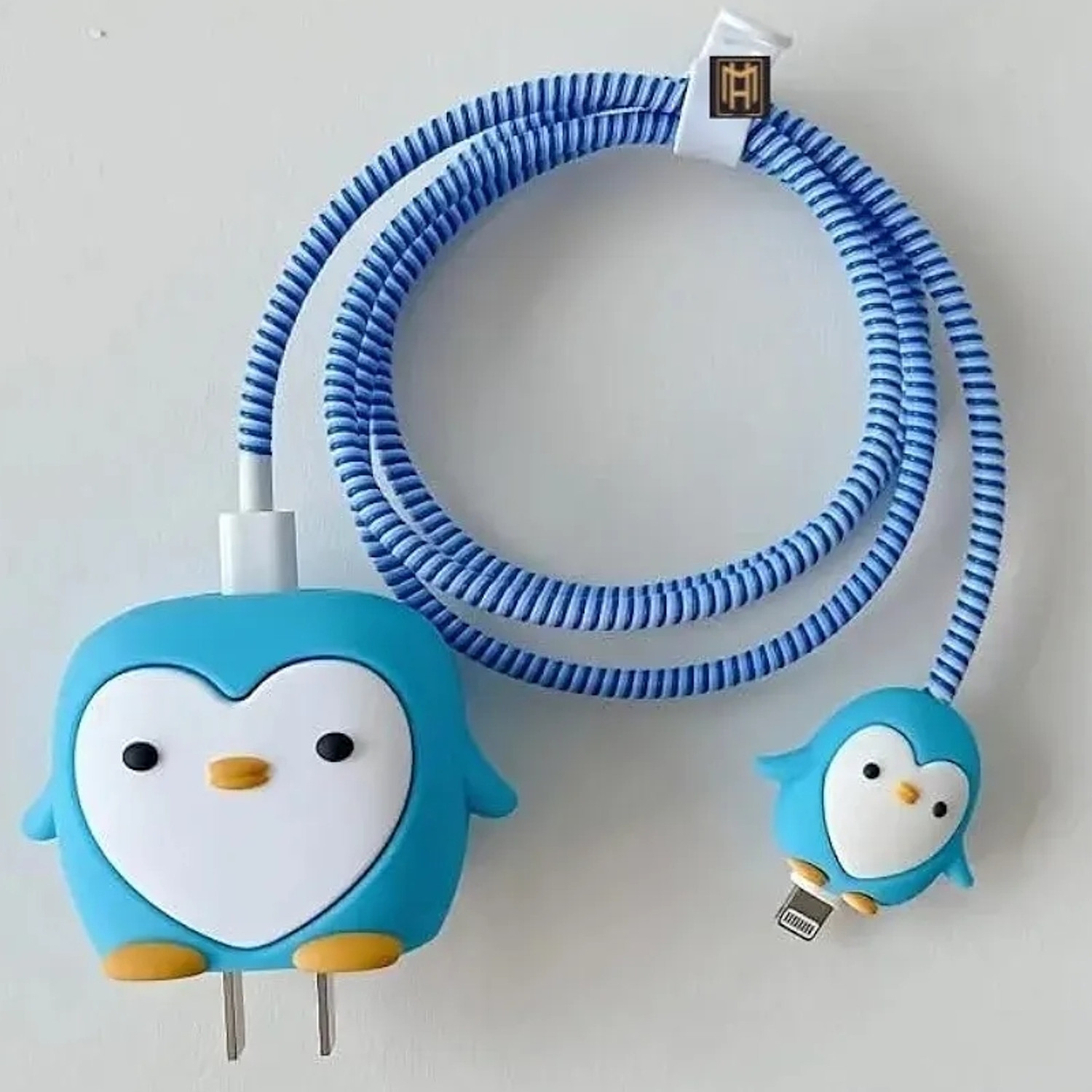 Image of IZAAN STORE Silicone Pull String Headphone Case For Compatible with Apple 20W Adapter