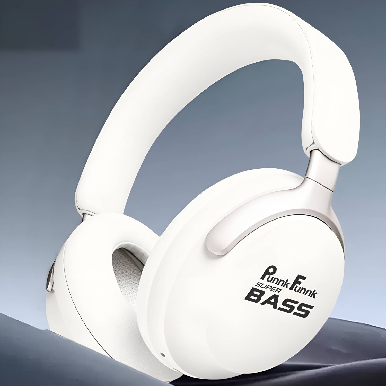 PunnkFunnk Super Bass with 48Hrs Playtime, Low Latency (up to 40m