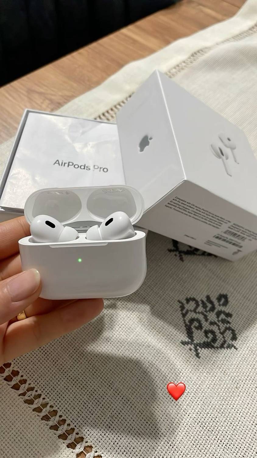 kp,enterprises AirPods Pro (2nd gen) with (USB-C) Bluetooth (White