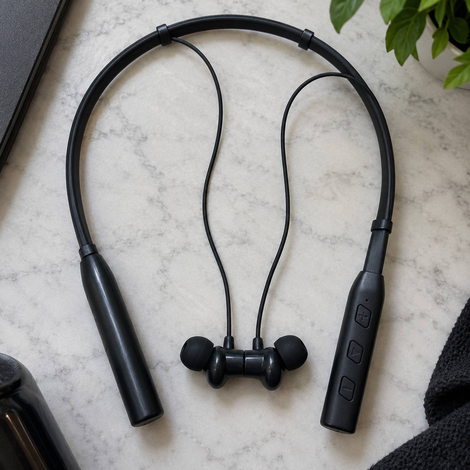 TZOP BLACK_NECKBEND_T2 Bluetooth - Image 1