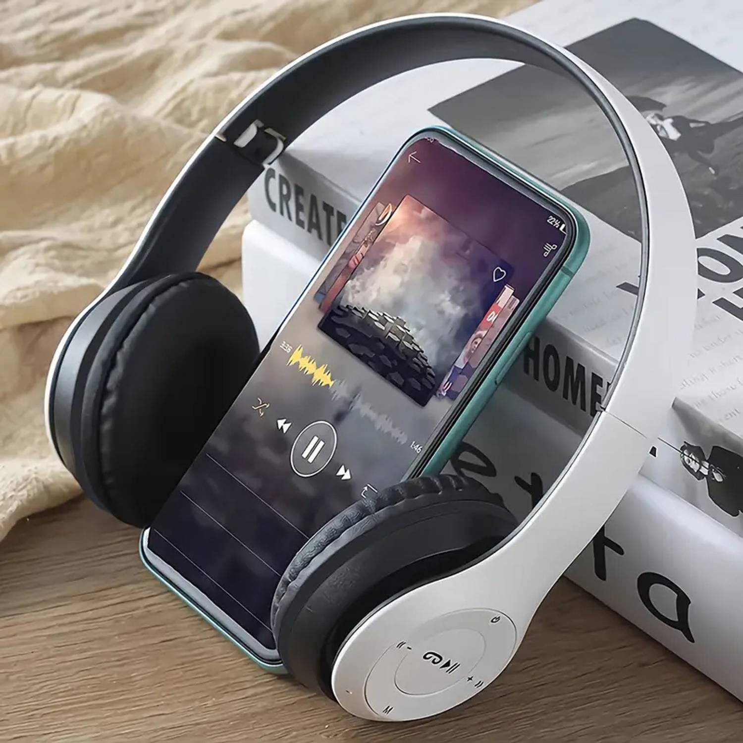 footloose Good Sound Headphone With Mic & Sd Card Support 4-6 Hour Battery Backup Headset Bluetooth Gaming
