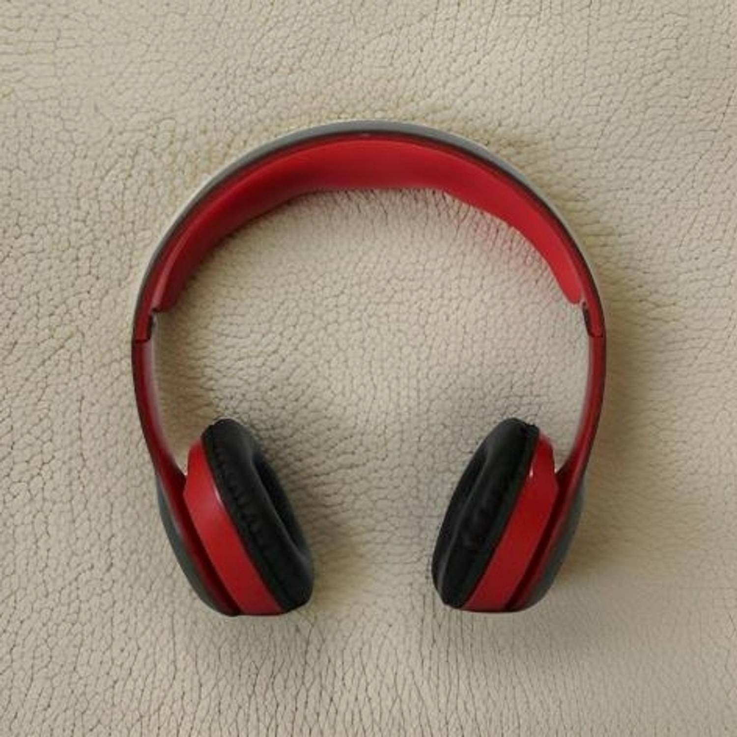 YAROH P47(Bluetooth Headphone)Stylish Wireless(Foldable Headset)with Bluetooth5.0LE134 Bluetooth