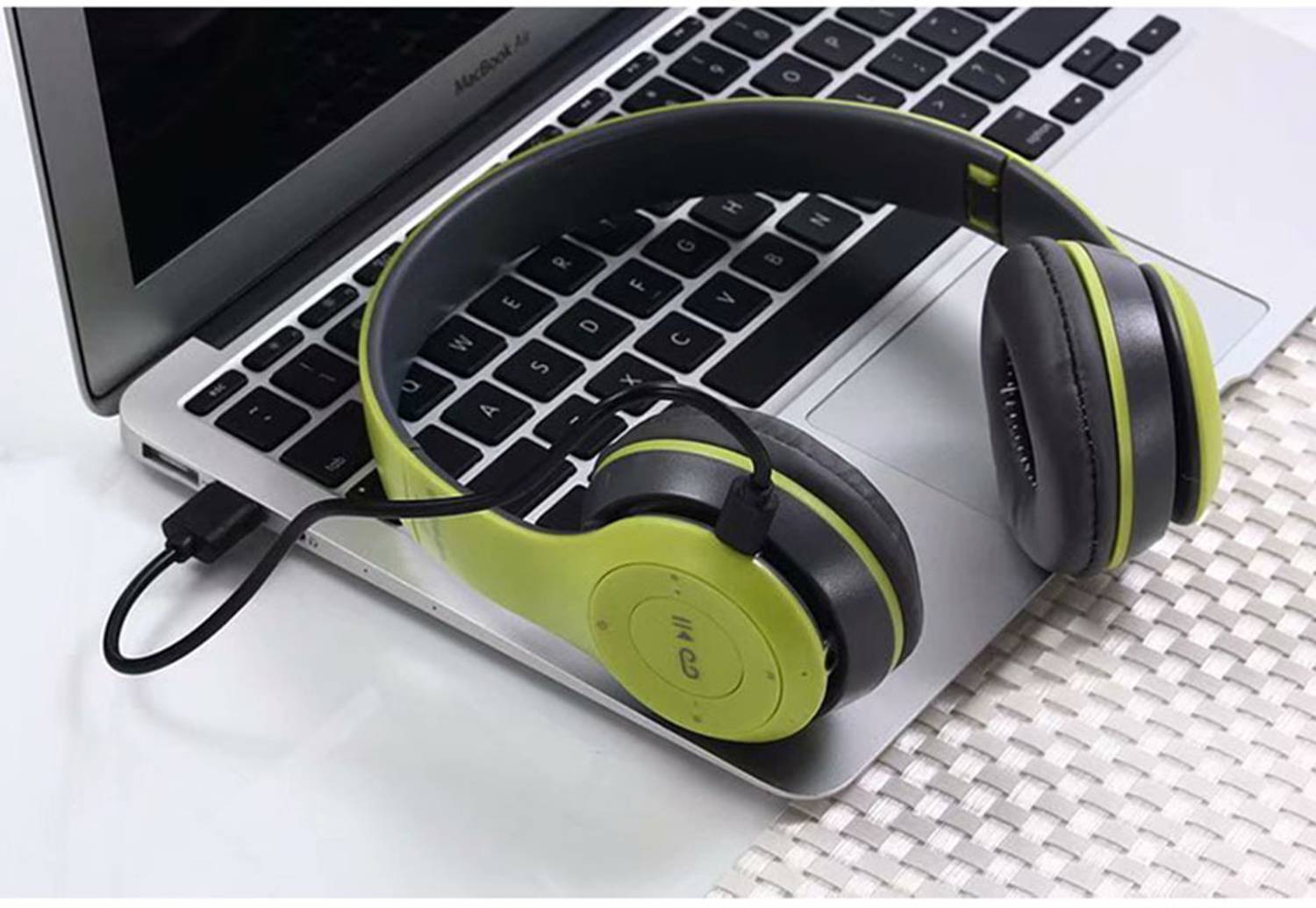 Worricow BEST P47 Wireless Bluetooth Portable Sports Headphone with Microphone Headset Bluetooth