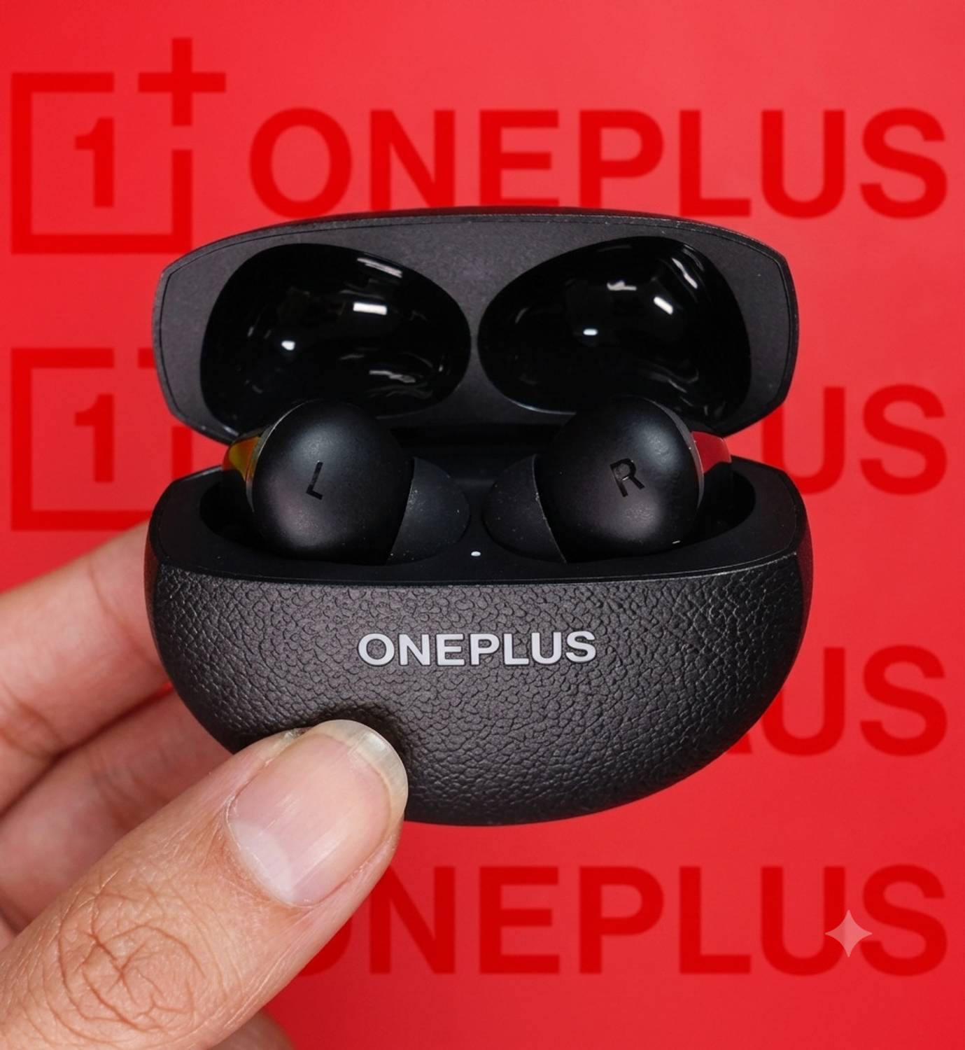 Woonk On_ Plus Buds Pro 3 Bluetooth TWS - Image 1