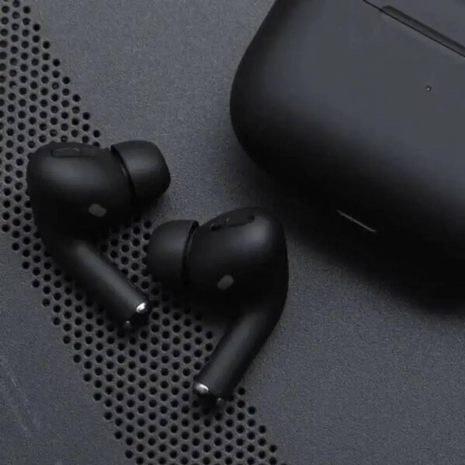 Three Guys Airpods Earbuds Plus - Image 3