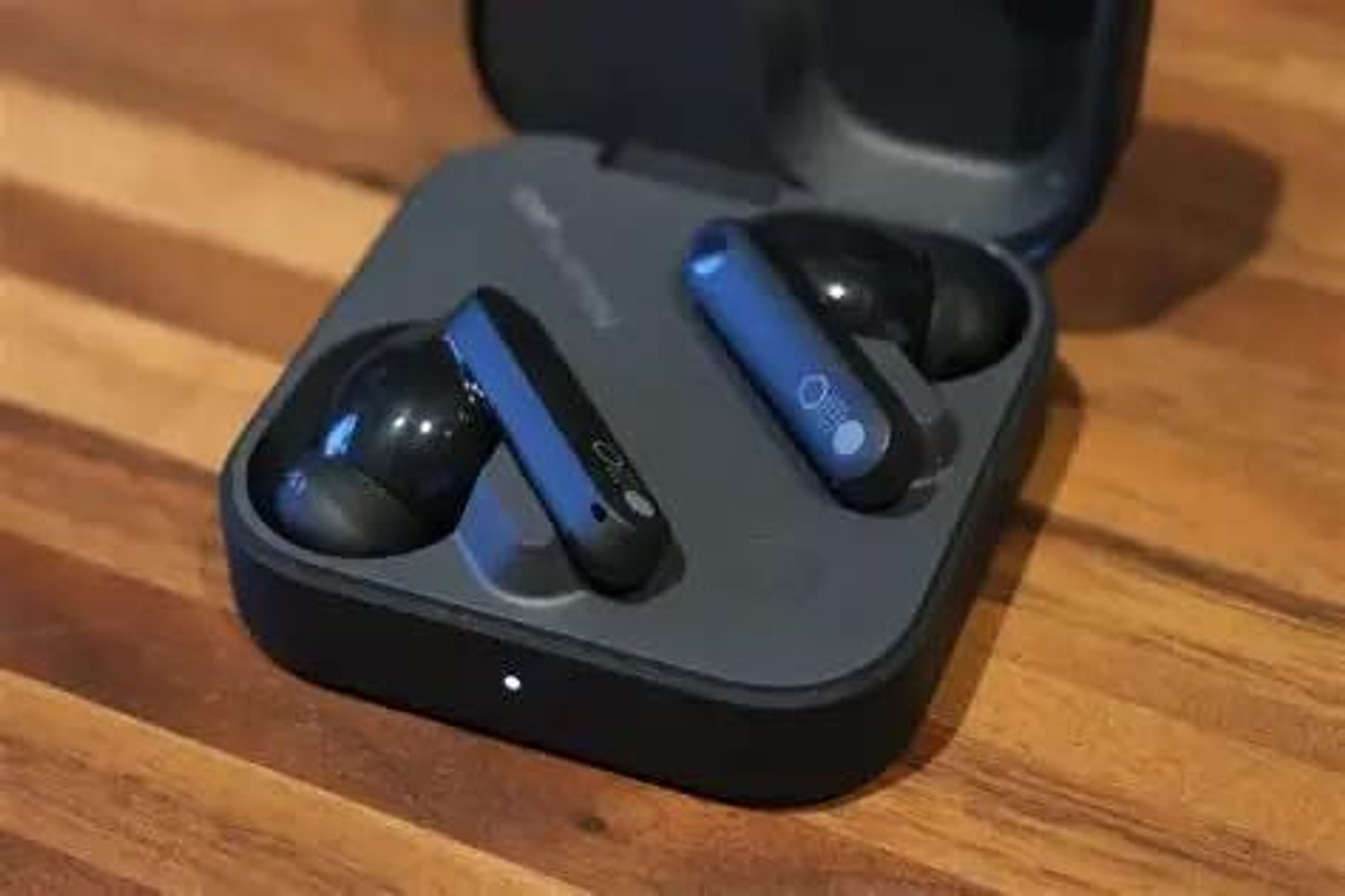 Image of Iconic Earbuds 2a Bluetooth