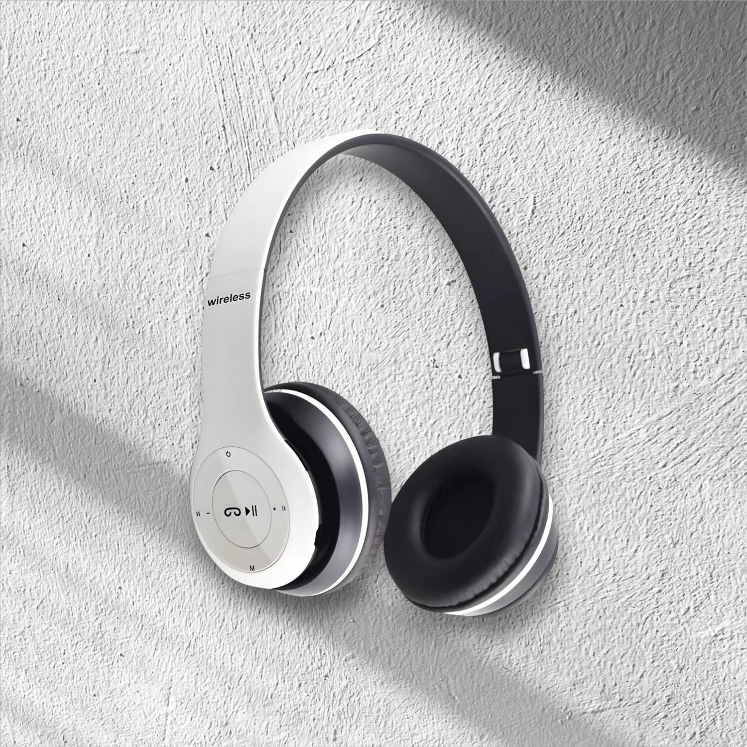 VEDRID BEST SALE PORTABLE LEIGHTWEIGHT THUNDER SOUND GAMING SPORTS WIRLESS HEADPHONE Bluetooth