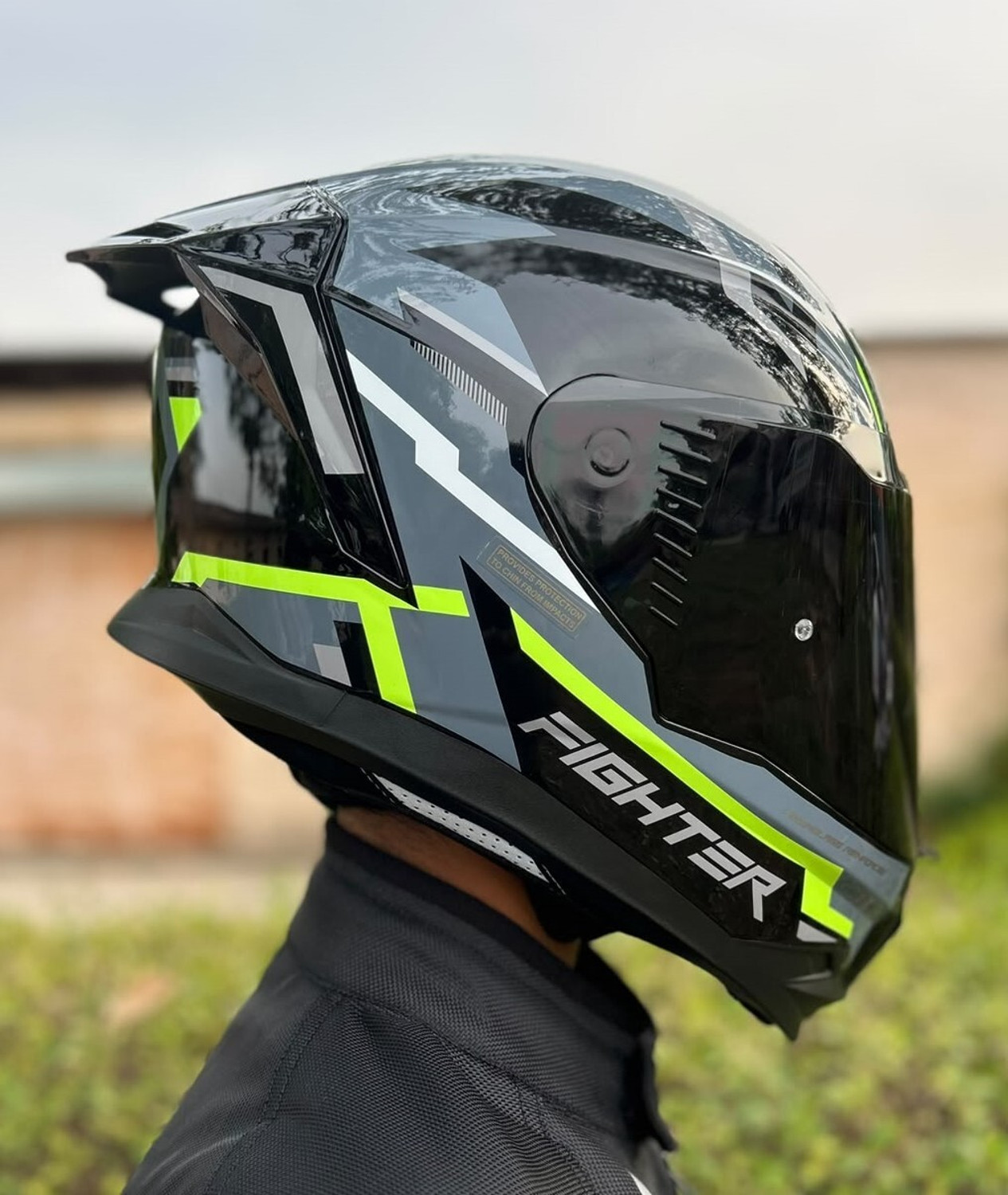 Image of Steelbird Air SBH-57 ISS Fighter Stealth X ISI /DOT Certified Full Face Black Neon Medium 580MM Motorbike Helmet